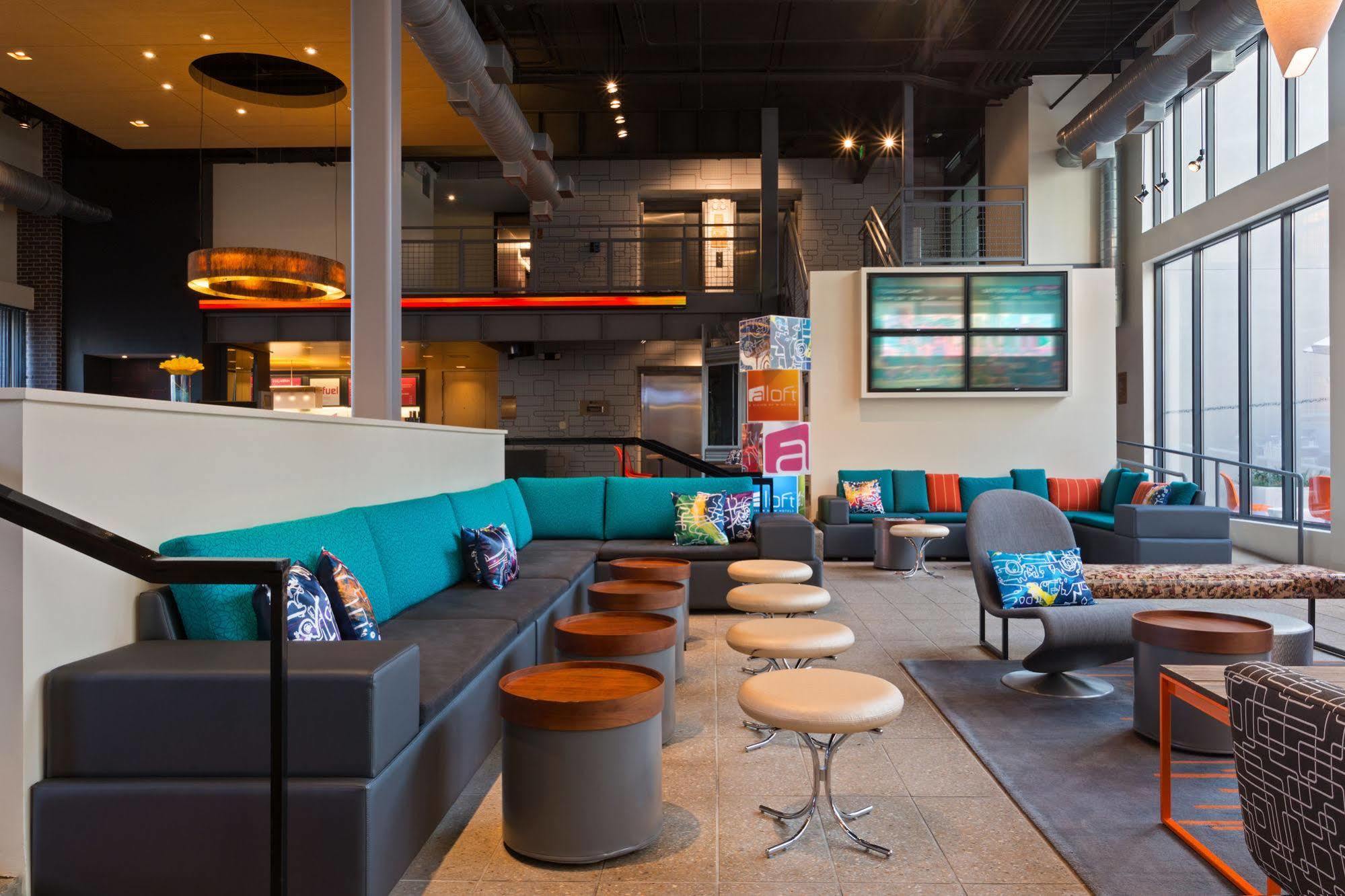 מלון הומווד Aloft Birmingham Soho Square מראה חיצוני תמונה